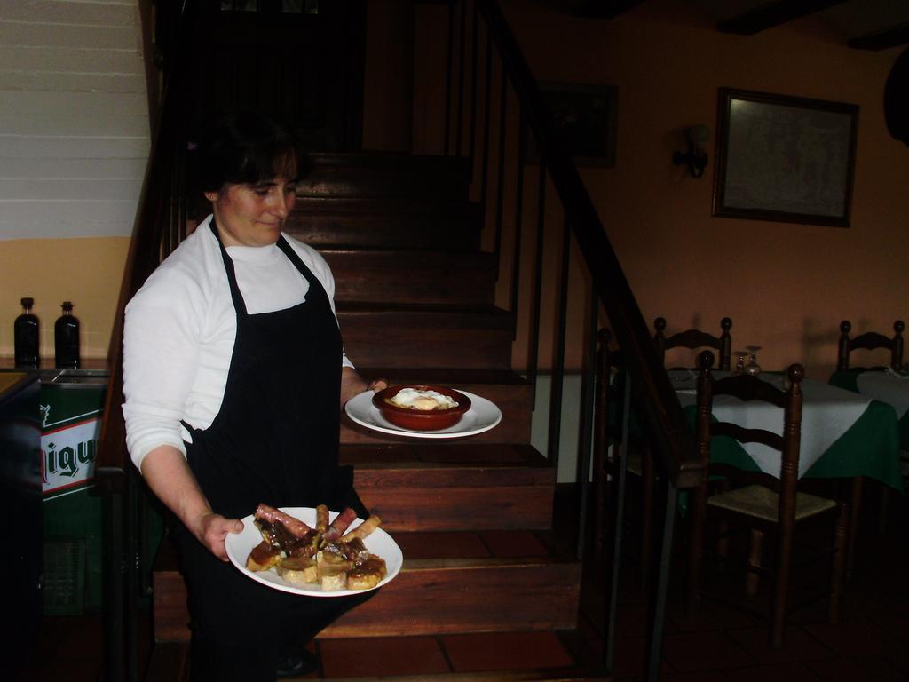 Hostal Venta Liara Allepuz ภายนอก รูปภาพ