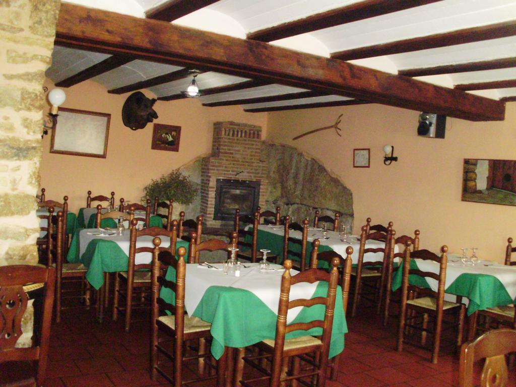 Hostal Venta Liara Allepuz ภายนอก รูปภาพ